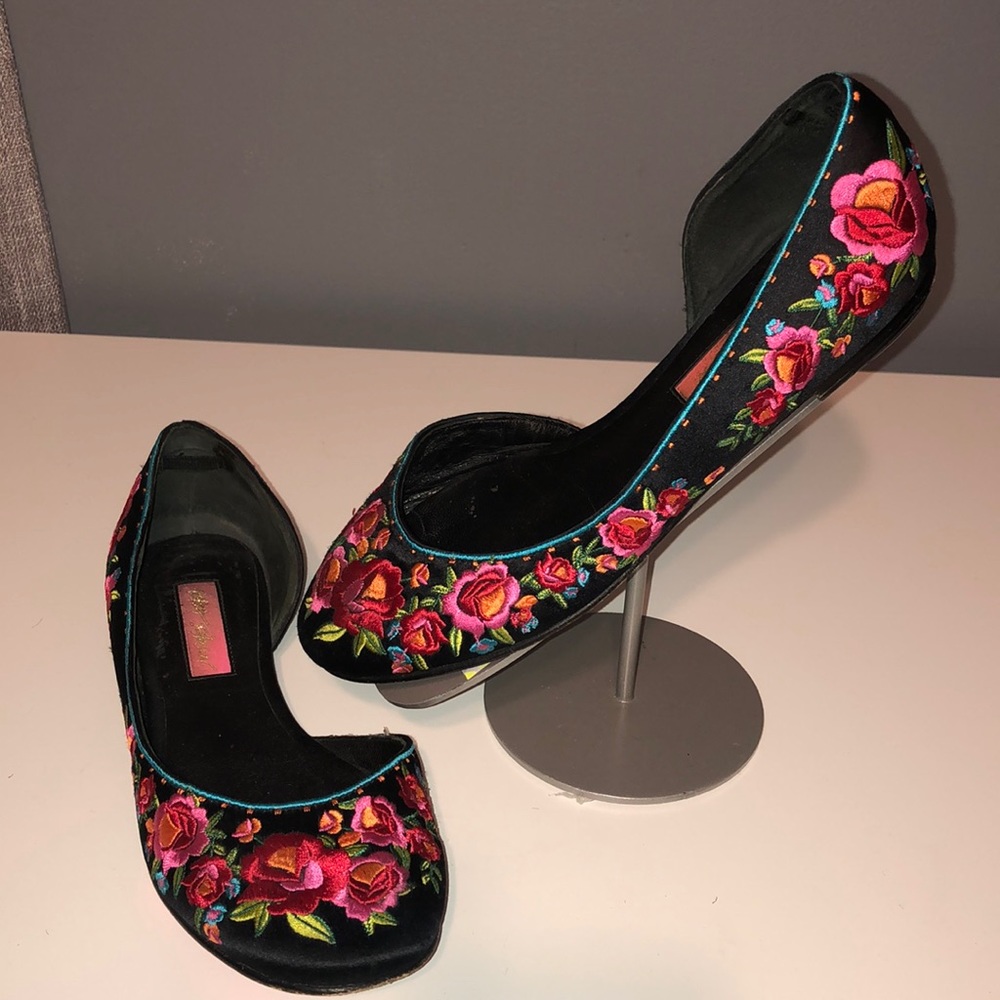 Betsey Johnson Jonila Embroidered Flats - Picture 2 of 10